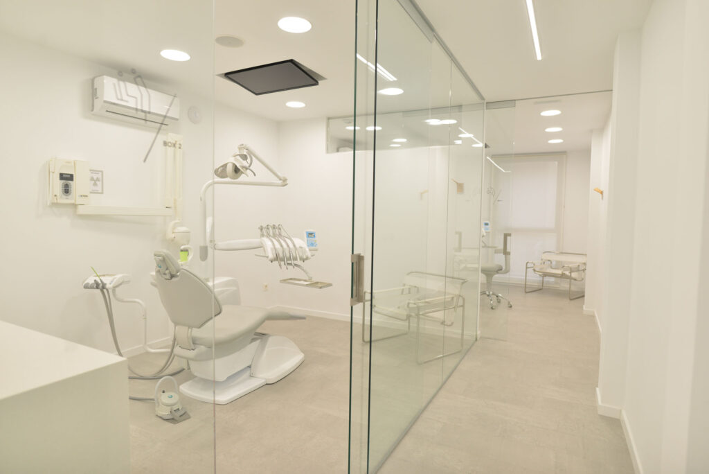 Box 1 - Clínica dental Rambla Ferrer